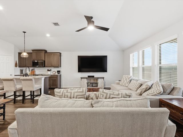 3912 Montecristo Lane, Sanger, TX 76266