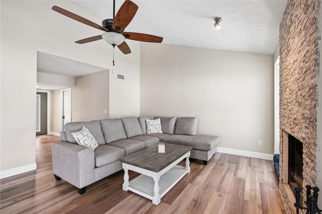 4509 GRAINARY AVENUE, Tampa, FL 33624
