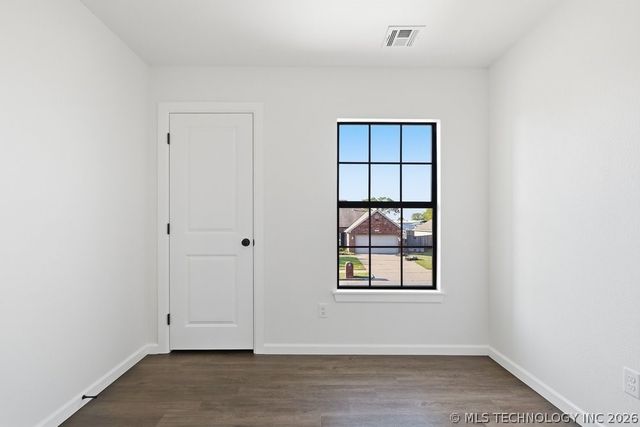 11211 E 122nd Court N, Collinsville, OK 74021