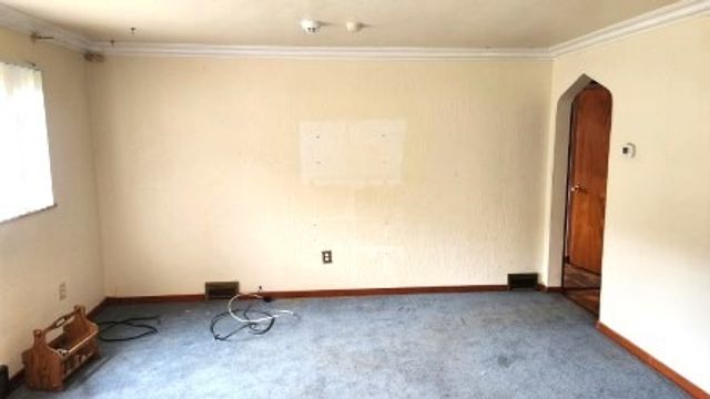 410 Reifert St, Bon Air, PA 15210