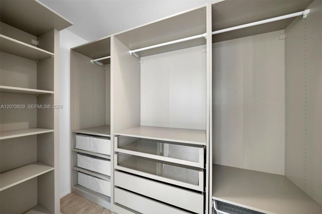 5875 Collins Avenue 1102, Miami Beach, FL 33140