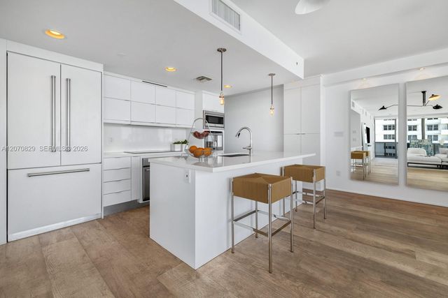 5875 Collins Avenue 1102, Miami Beach, FL 33140