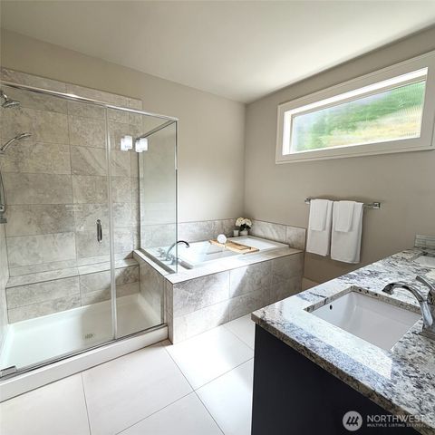 1727 Nile Avenue NE, Renton, WA 98059