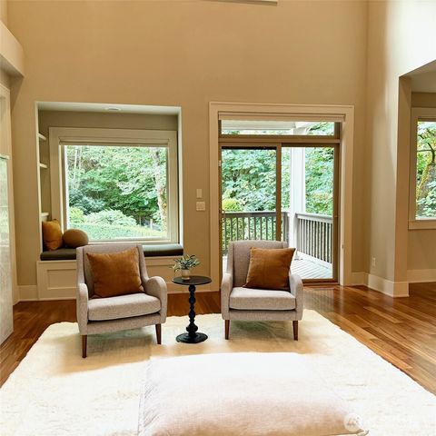 1727 Nile Avenue NE, Renton, WA 98059