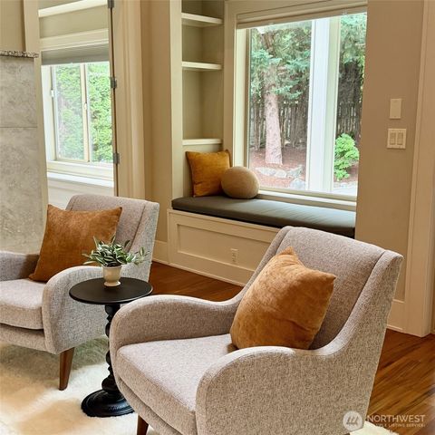 1727 Nile Avenue NE, Renton, WA 98059