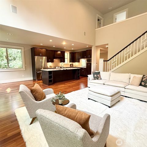 1727 Nile Avenue NE, Renton, WA 98059