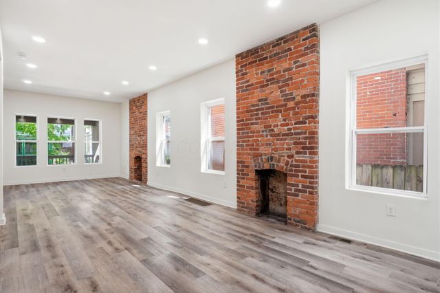 327 Linwood Avenue, Columbus, OH 43205