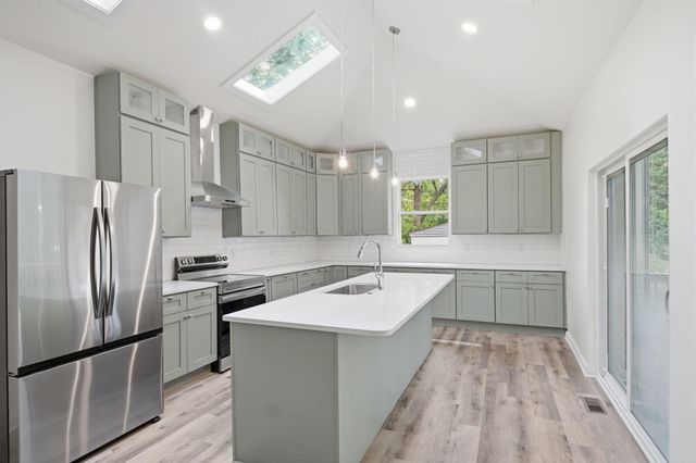 327 Linwood Avenue, Columbus, OH 43205