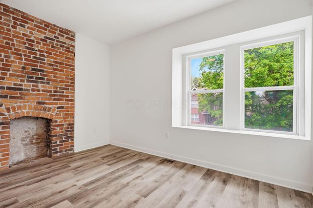 327 Linwood Avenue, Columbus, OH 43205