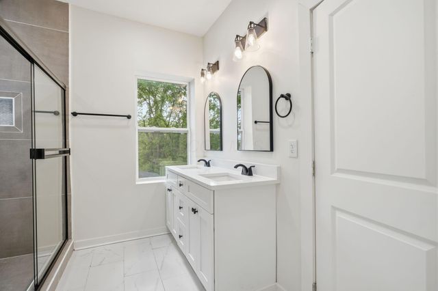 327 Linwood Avenue, Columbus, OH 43205