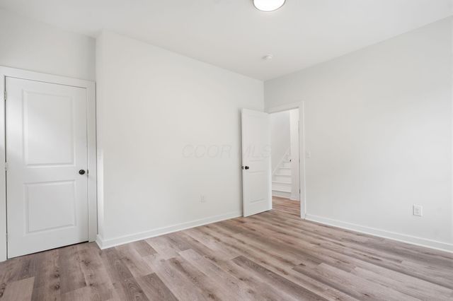 327 Linwood Avenue, Columbus, OH 43205