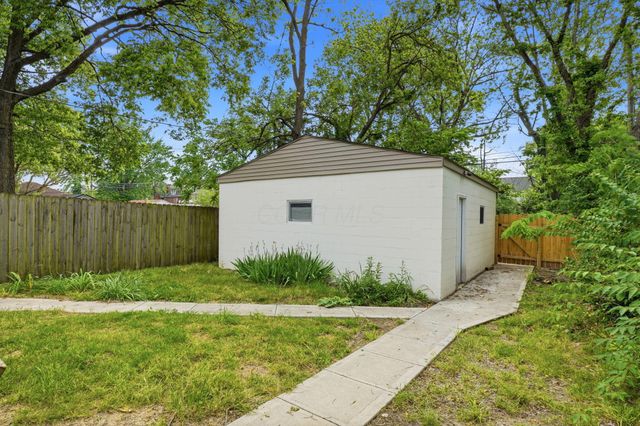 327 Linwood Avenue, Columbus, OH 43205