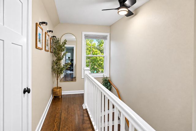 8934 Bunker Hill Drive, Munster, IN 46321