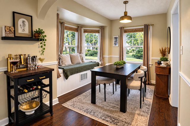 8934 Bunker Hill Drive, Munster, IN 46321