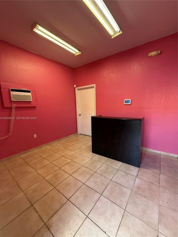 2954 W 84th St 114, Hialeah, FL 33018