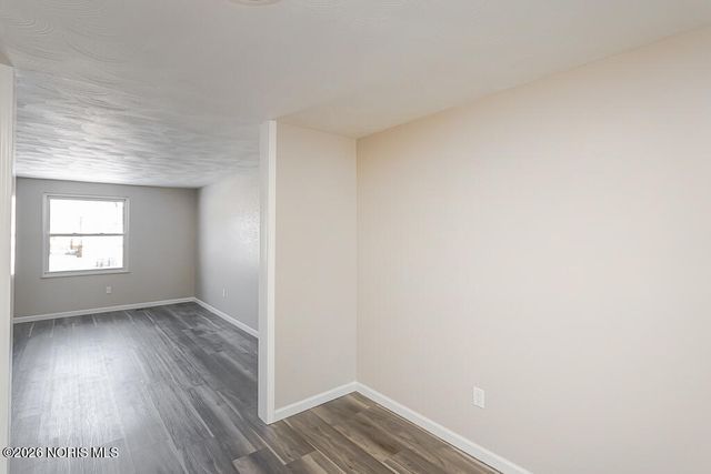 3811 House Of Stuart Avenue, Toledo, OH 43607