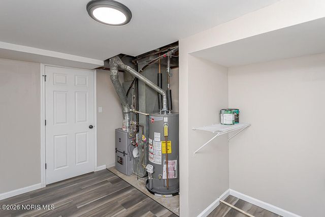 3811 House Of Stuart Avenue, Toledo, OH 43607