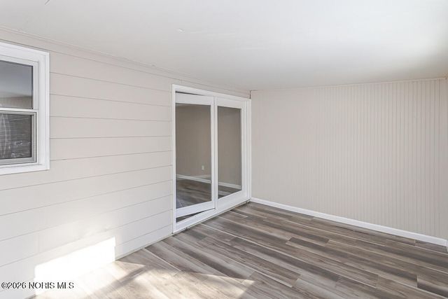 3811 House Of Stuart Avenue, Toledo, OH 43607