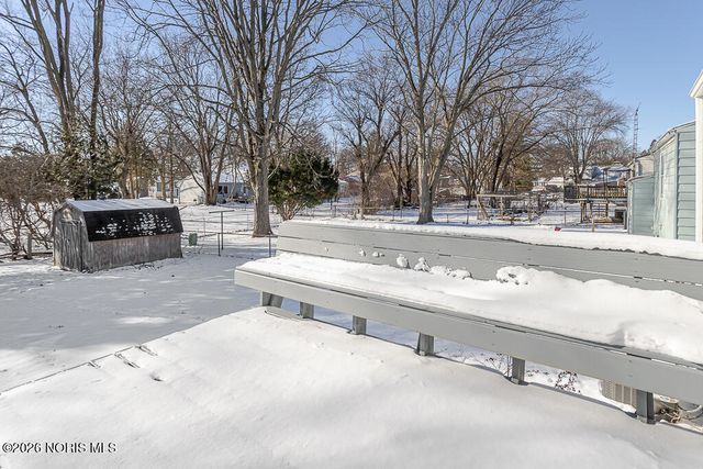 3811 House Of Stuart Avenue, Toledo, OH 43607