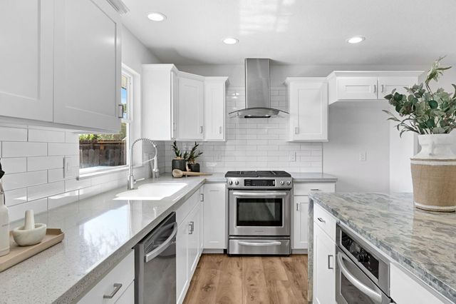 6728 N Mccall, Clovis, CA 93619