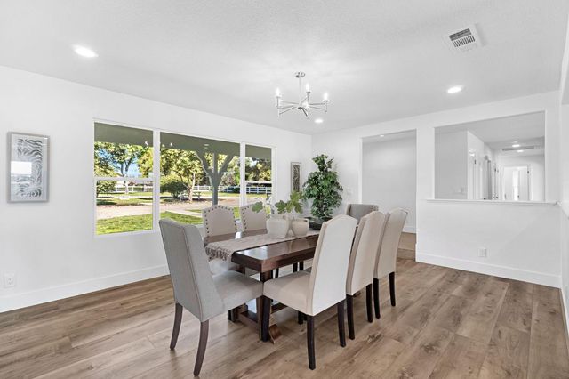 6728 N Mccall, Clovis, CA 93619