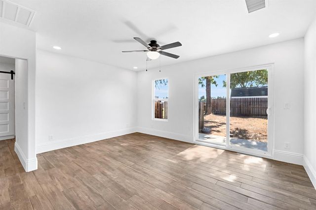 6728 N Mccall, Clovis, CA 93619