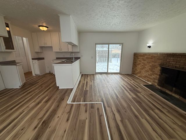 3725 Alpine Drive, Lansing City, MI 48911