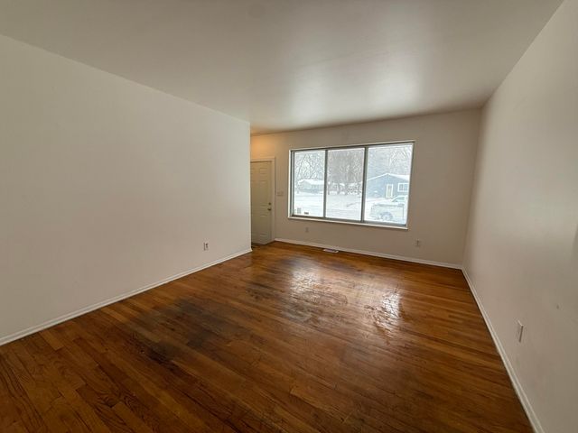 3725 Alpine Drive, Lansing City, MI 48911