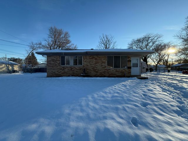 3725 Alpine Drive, Lansing City, MI 48911