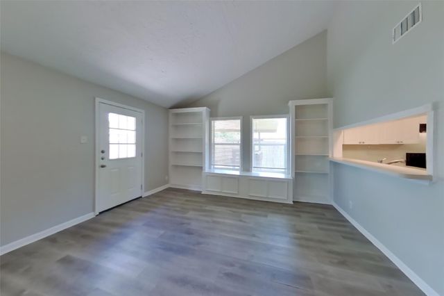 13307 Venice Circle, Stafford, TX 77477