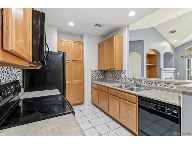 1561 Olympia Cir 304, Castle Rock, CO 80104