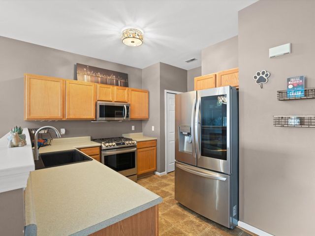 1065 Flagstone Drive, Dyer, IN 46311