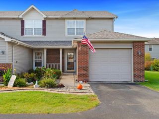 1065 Flagstone Drive, Dyer, IN 46311