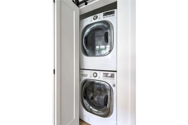 125 S Avenue 60, Los Angeles, CA 90042