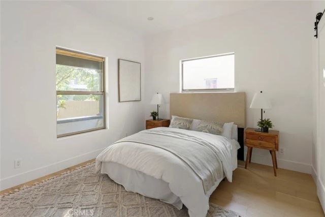 125 S Avenue 60, Los Angeles, CA 90042