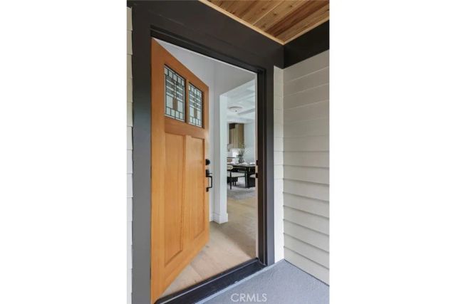 125 S Avenue 60, Los Angeles, CA 90042