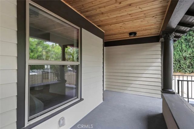 125 S Avenue 60, Los Angeles, CA 90042