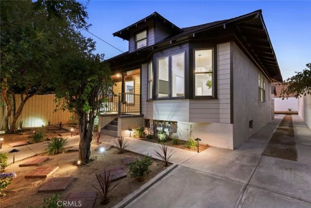 125 S Avenue 60, Los Angeles, CA 90042