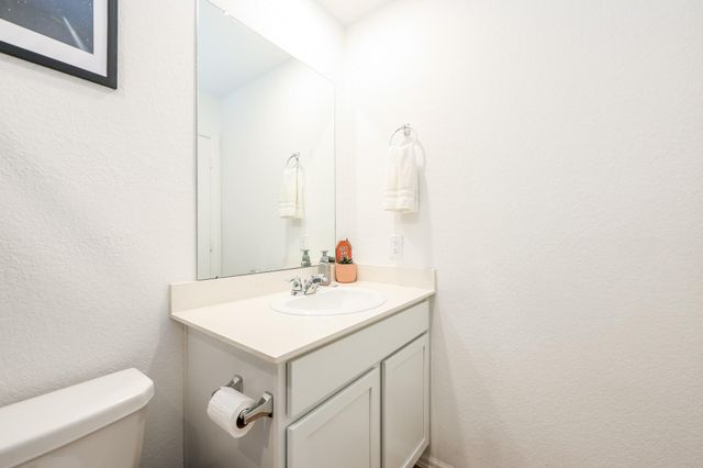 13986 Manatee Street, Slendora, TX 77372