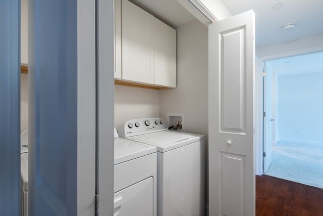 1214 Vfw Pkwy 37, Boston, MA 02132