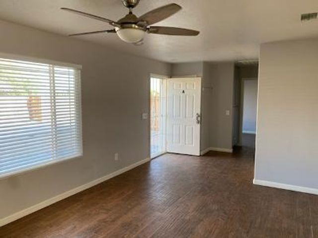 9625 N Loop Boulevard, California City, CA 93505