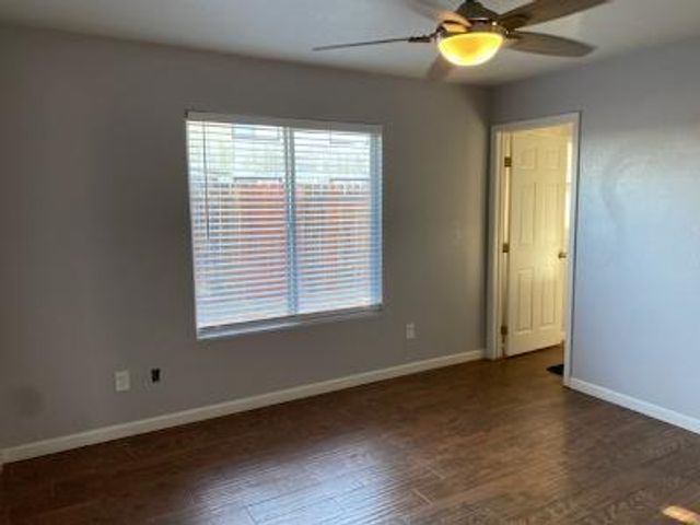 9625 N Loop Boulevard, California City, CA 93505