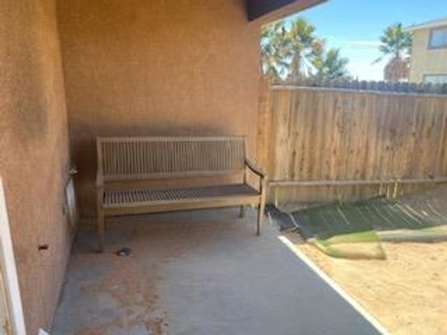 9625 N Loop Boulevard, California City, CA 93505