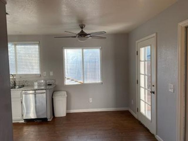 9625 N Loop Boulevard, California City, CA 93505