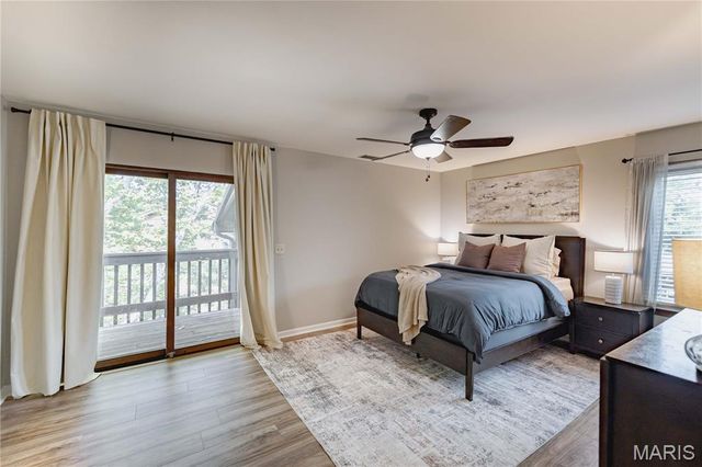 15026 Baxter Village Drive E, Chesterfield, MO 63017