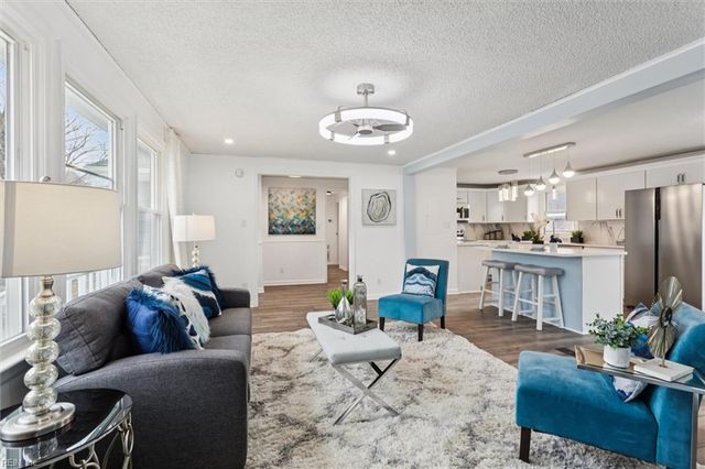 104 Cavalier DR, Yorktown, VA 23692