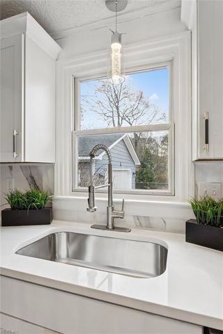 104 Cavalier DR, Yorktown, VA 23692