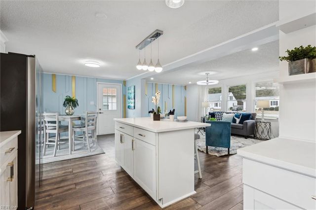 104 Cavalier DR, Yorktown, VA 23692