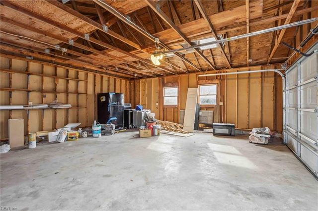 104 Cavalier DR, Yorktown, VA 23692