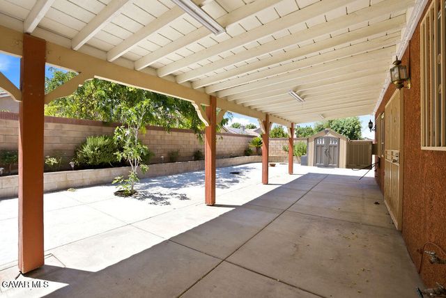 44103 Sundance Court, Lancaster, CA 93535